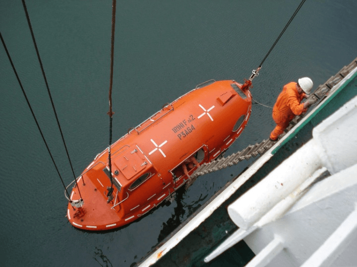 Wire rope installation at cranes, lifeboats, ramps.